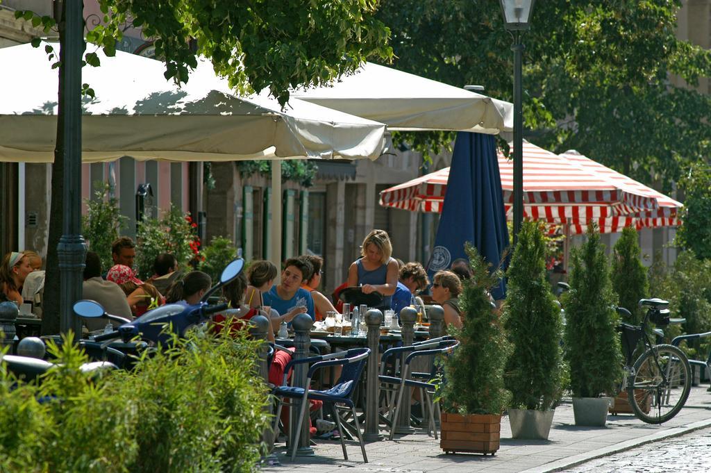 Ambient Hotel Am Europakanal Fürth Esterno foto