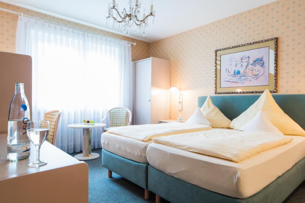 Ambient Hotel Am Europakanal Fürth Esterno foto