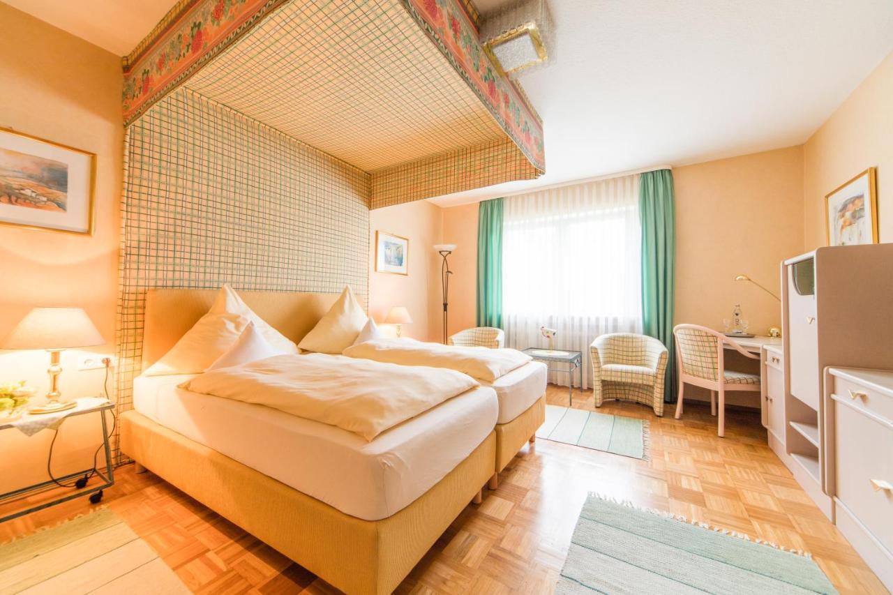 Ambient Hotel Am Europakanal Fürth Esterno foto